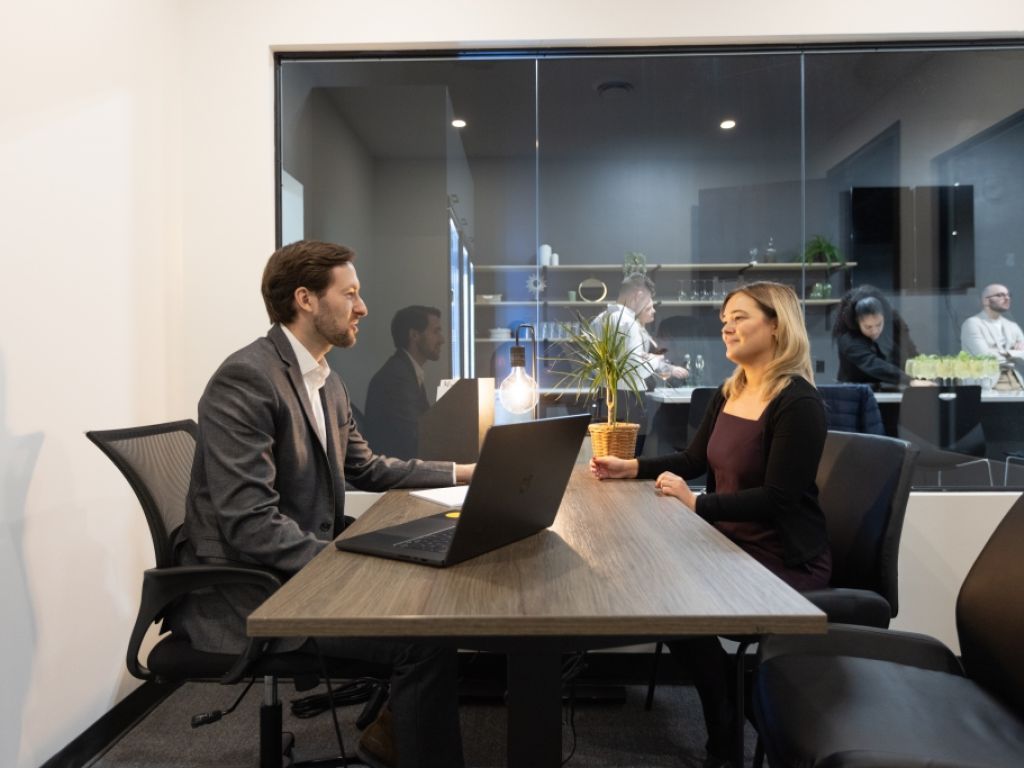 Bureaux  Louer- Rive-Sud de Montral, Flexible et Moderne
