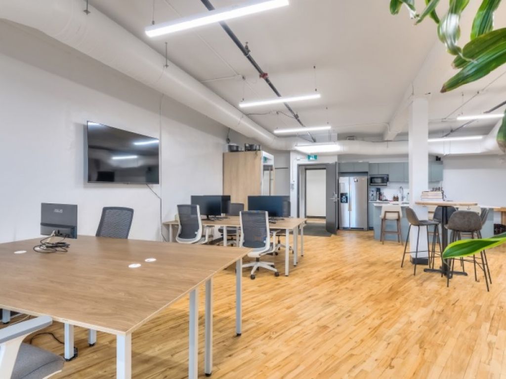 Renovated loft offices for rent in Rosemont/Little Italy