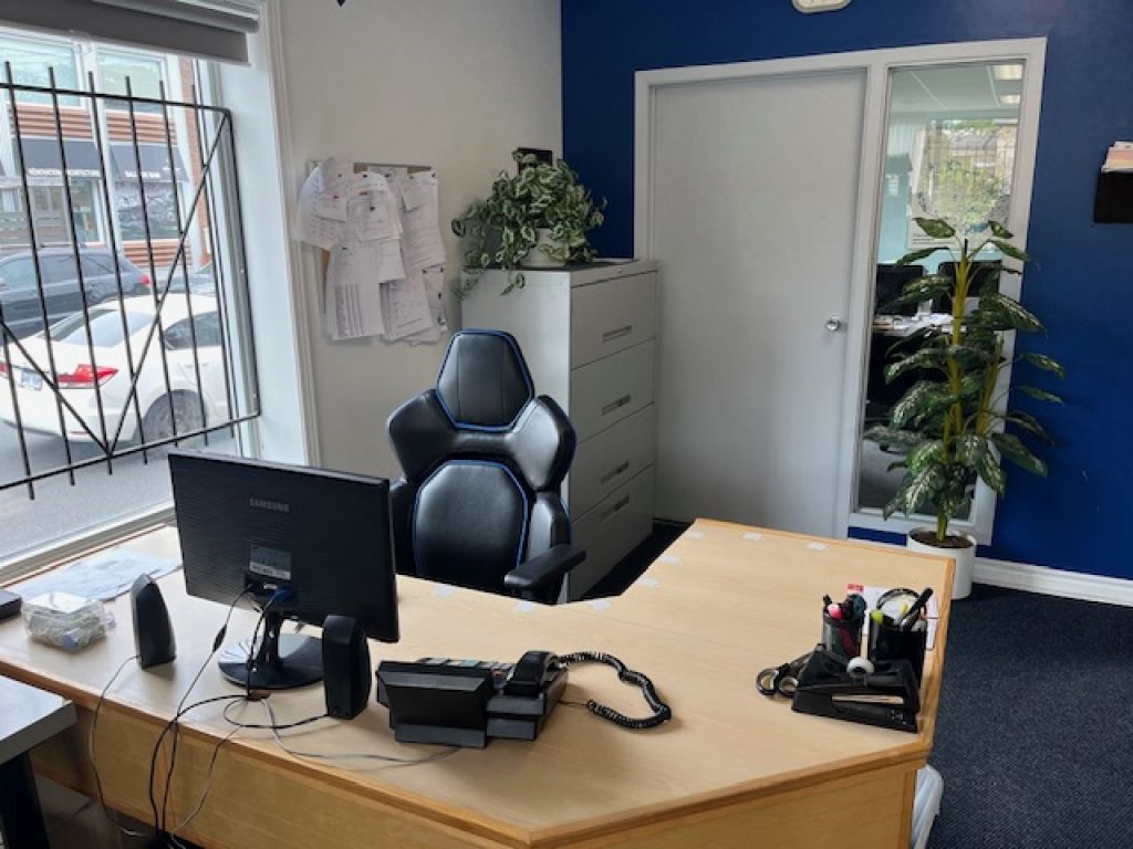 Local commercial rue Lajeunesse 