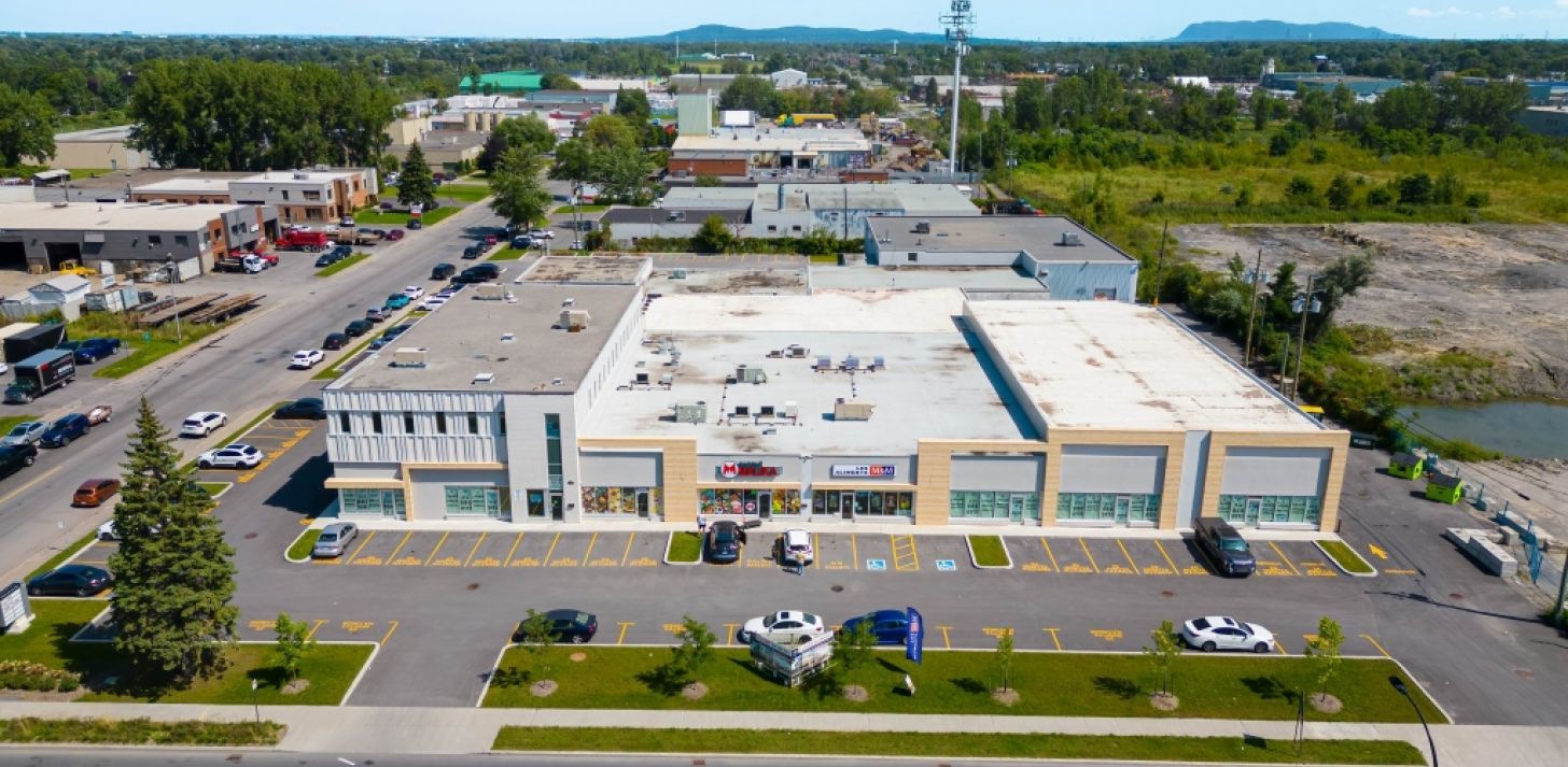 Space for office or business for rent Saint-Hubert - For Rent