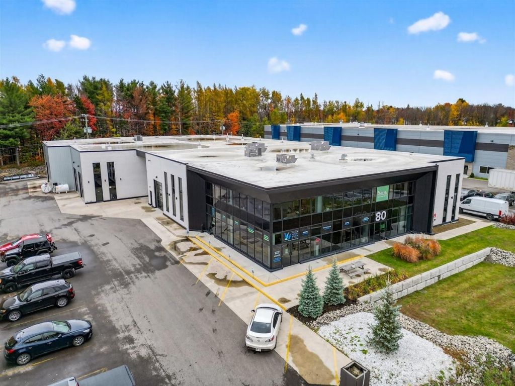 Industrial condo for sale � $350/sq.ft.