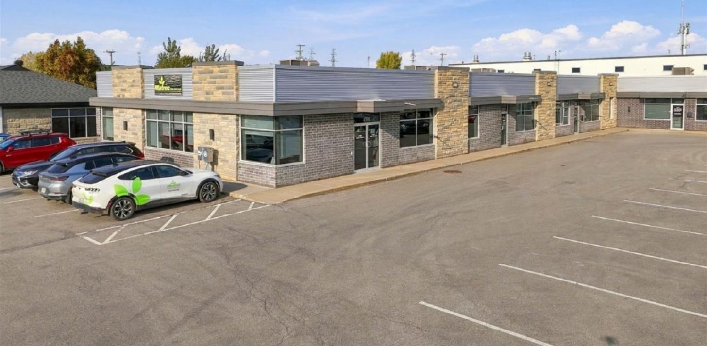 Office for rent - For Rent