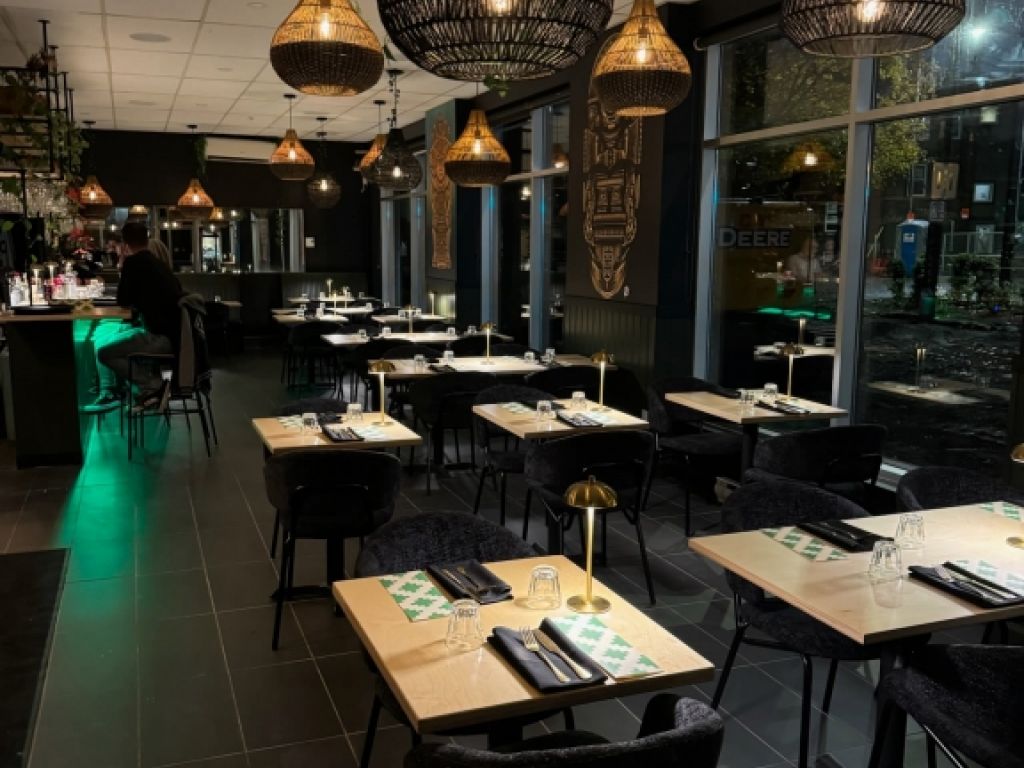 Espace pour un restaurant cl� en main - Saint-Sauveur   