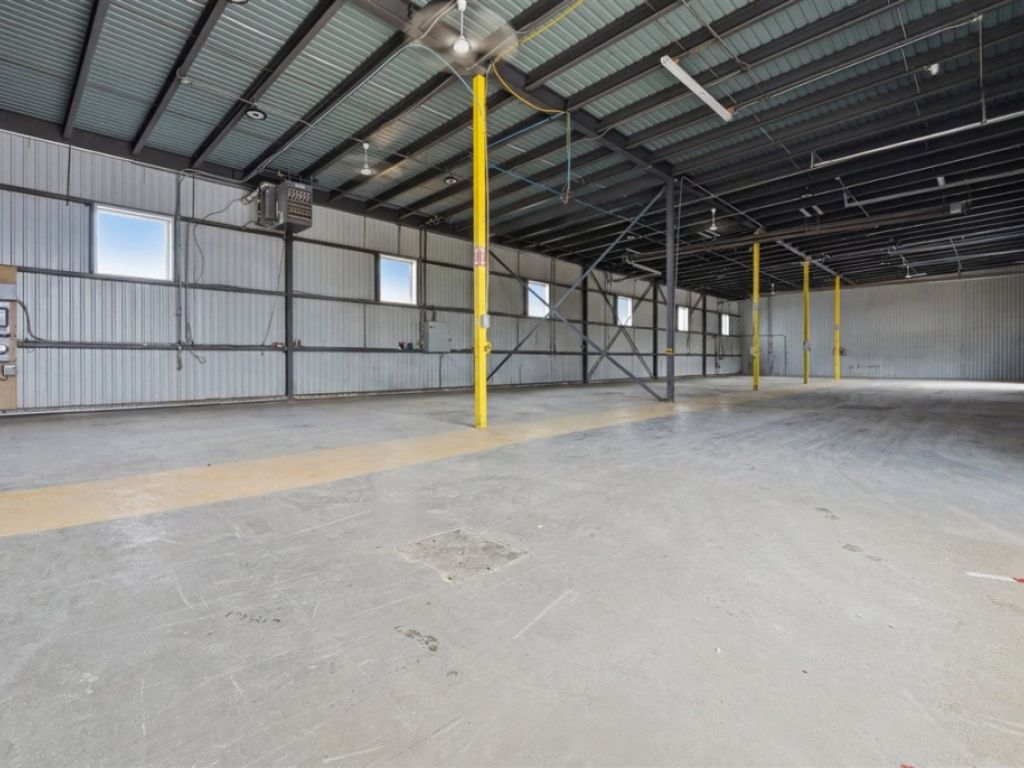 B�tisse industrielle � vendre