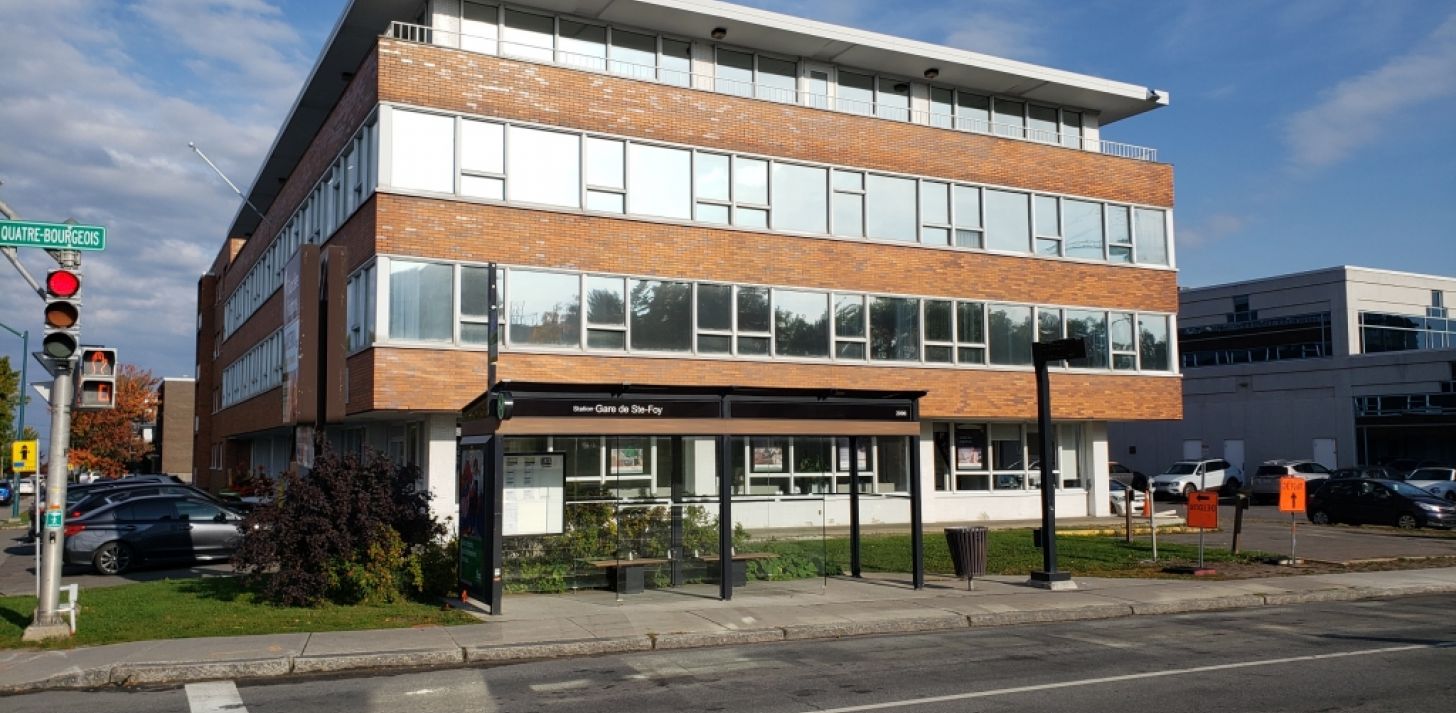 200A - 917 Monseigneur-Grandin - Ste-Foy - For Rent