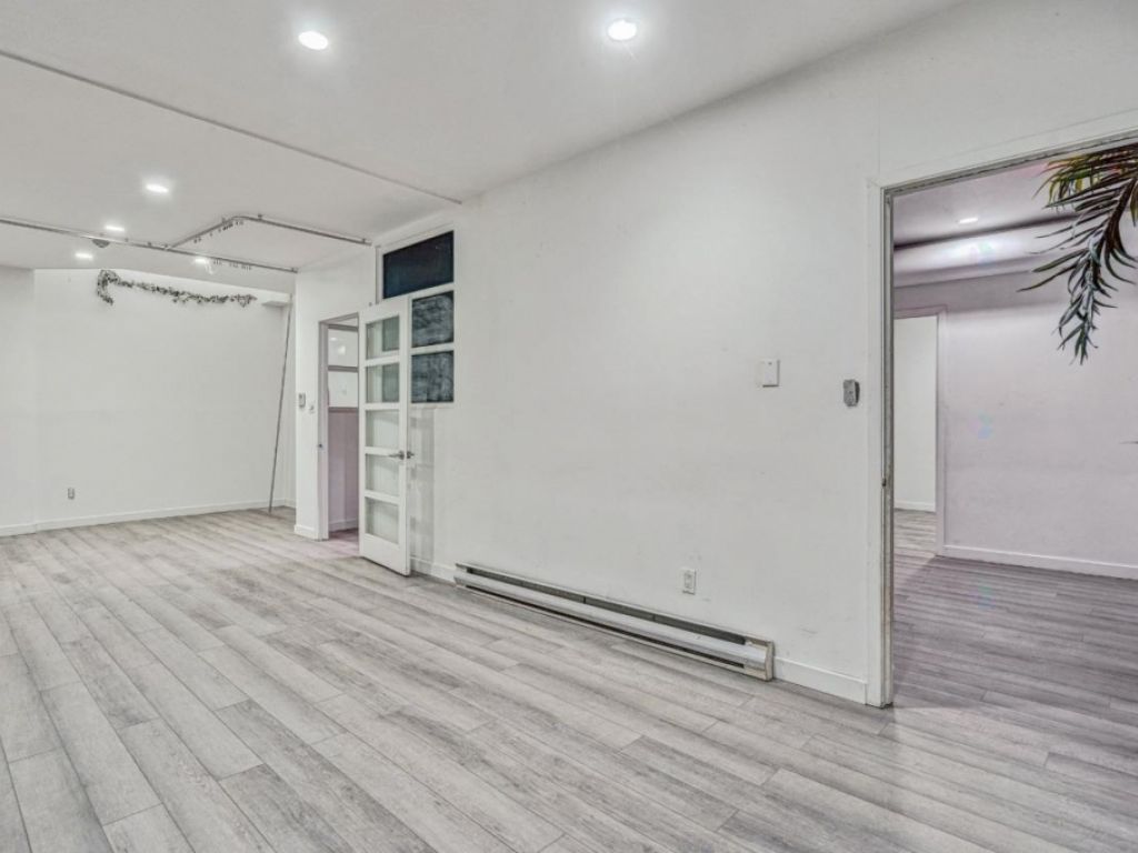 3 unit�s comm. + garage rue Duluth Plateau-Mont-Royal