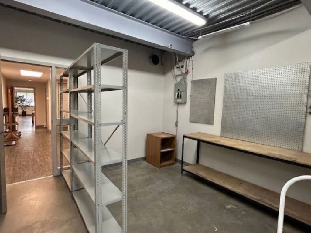 Bureaux et espaces industriels l�gers � louer � Saint-Bruno