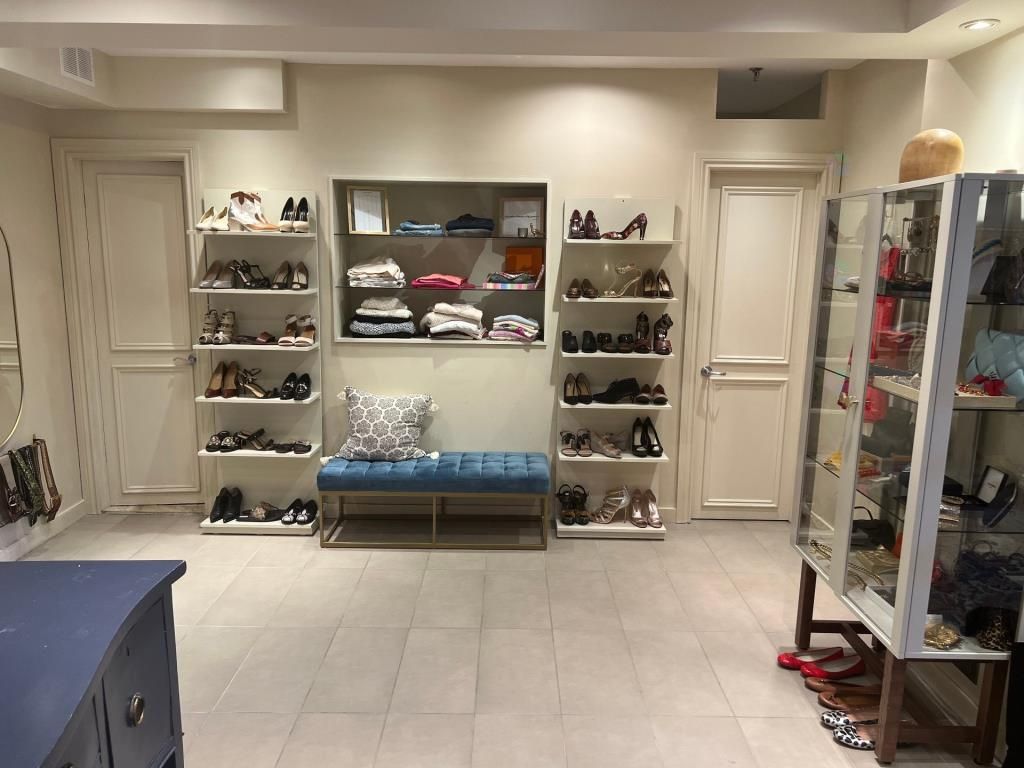Emplacement de choix 600 pc � louer Outremont