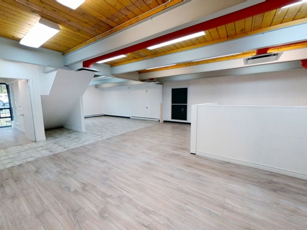 Local industriel/commercial – Parc Colbert - 2366-190 Galvani
