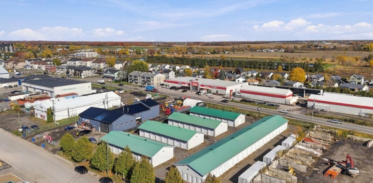 B&acirc;tisse industrielle &agrave; vendre - &Agrave; vendre