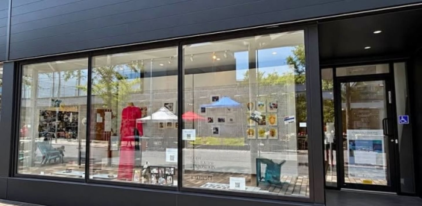 Commercial Space for Lease on Plaza St-Hubert � Prime Location - For Rent