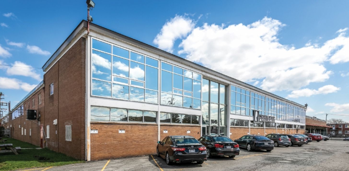 Industrial space for rent in Montreal  - For Rent