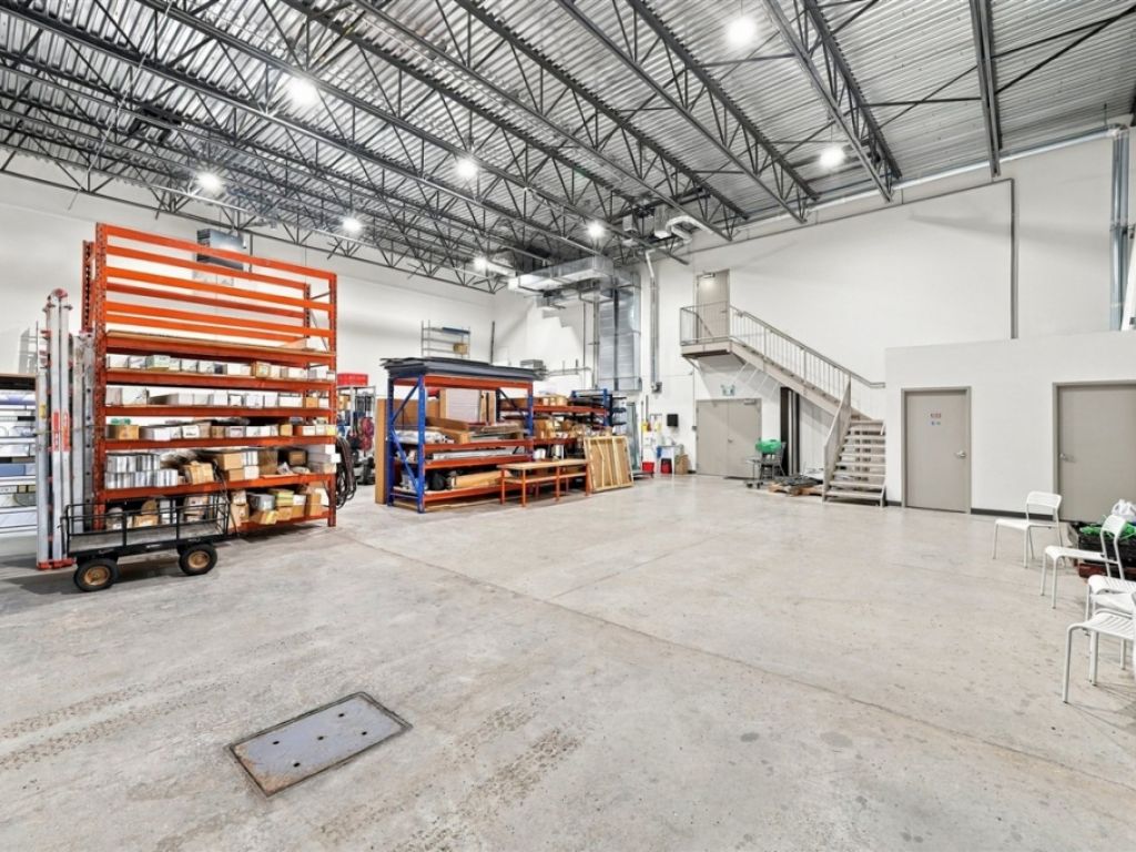 Industrial space for rent