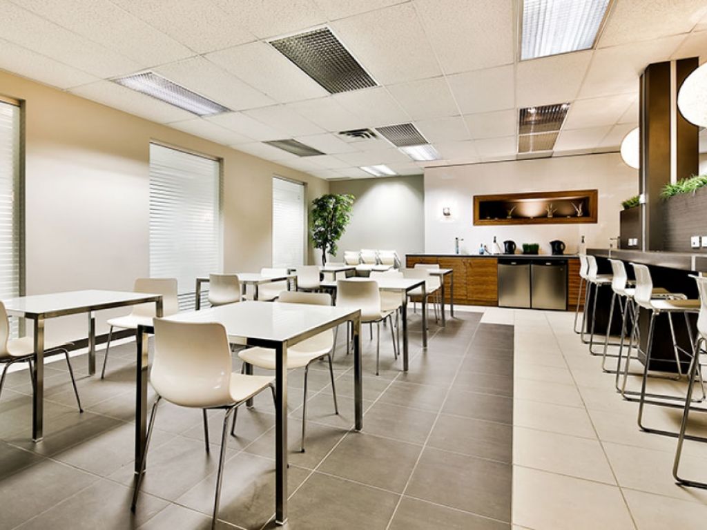 Commercial Office Space for Lease � Prime Location in Old Longueuil