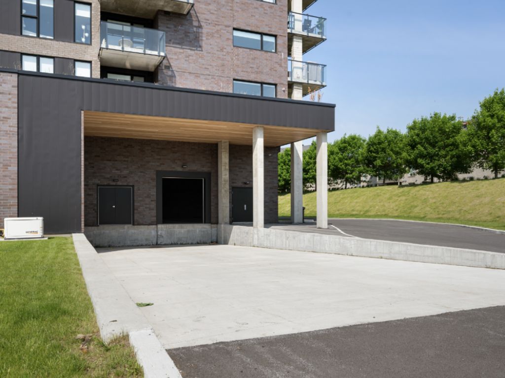 COMMERCIAL SPACE for rent