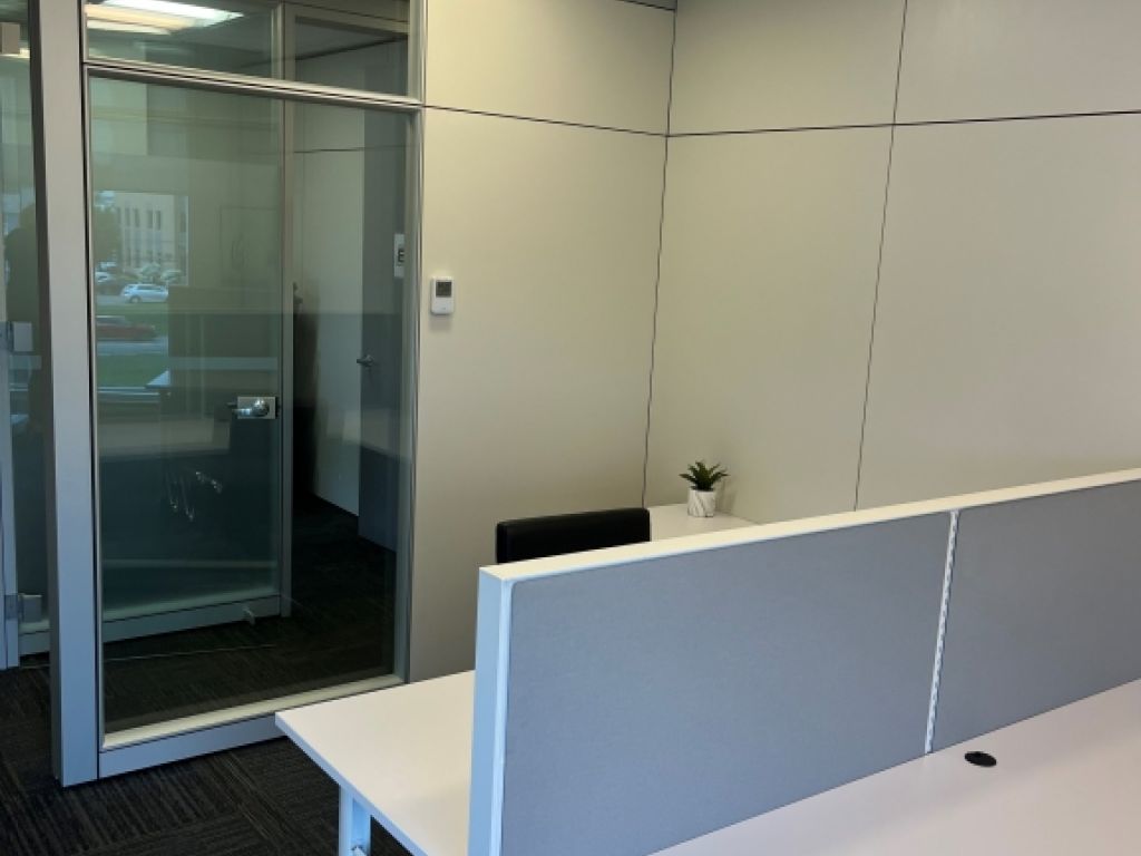Bureaux meubl�s � louer - � partir de 900$ par mois