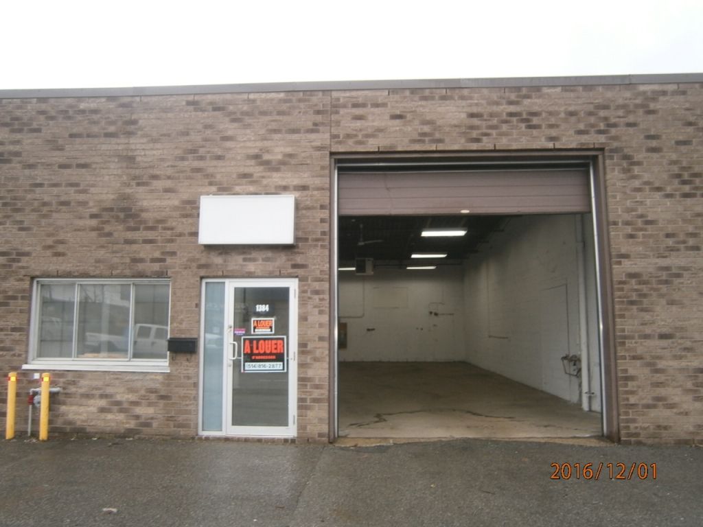 local industriel a louer laval