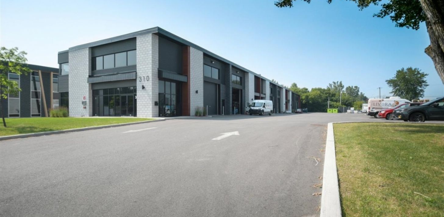 Espace industriel &agrave; louer - 310 Rue Legault - &Agrave; louer