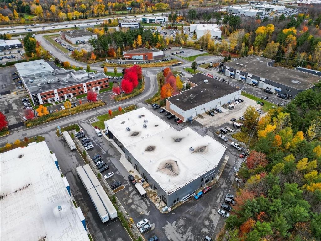 Industrial condo for sale � $350/sq.ft.