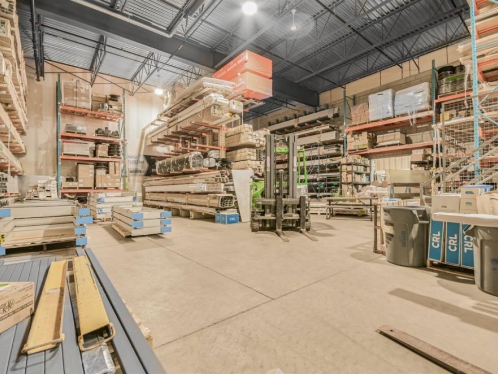 Industrial Space for Rent � 320Z Rue Legault, unit OP3-7, Blainville