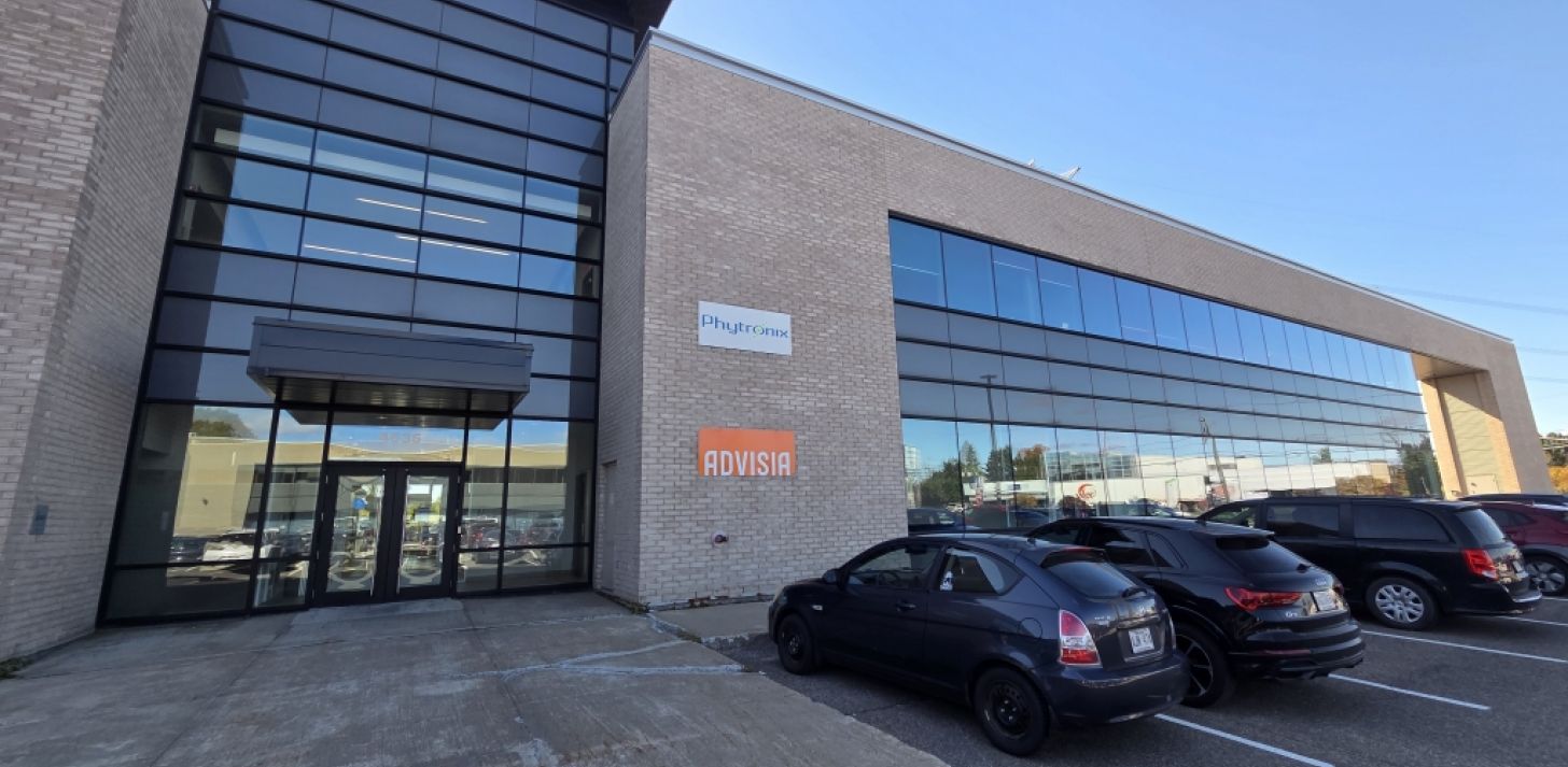 Grand espace commercial avec entrepôt  Québec - For Rent