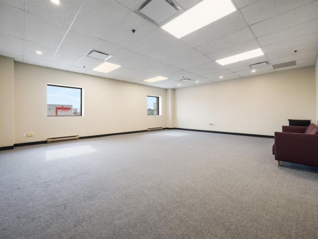 Office for Rent � 2285 Av. Francis-Hughes, unit 310, Laval