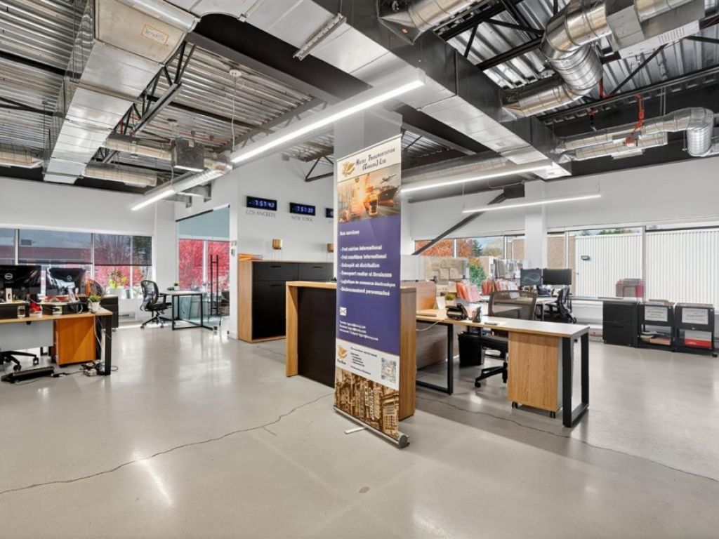 Industrial condo for sale � $350/sq.ft.