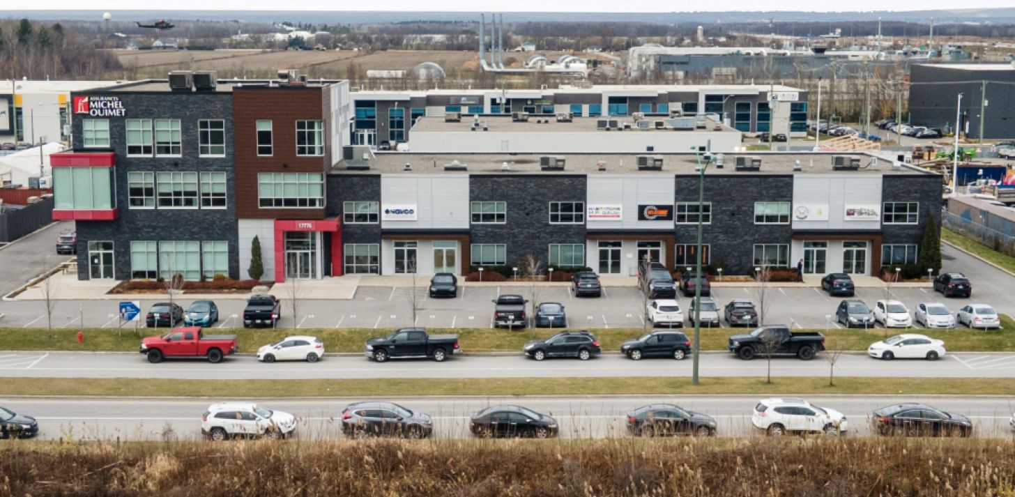 Bureau moderne à louer - À louer