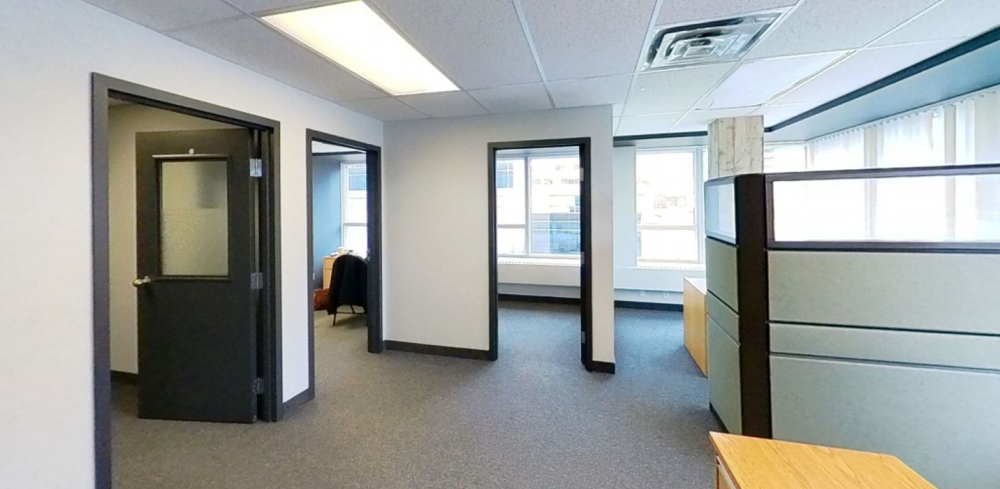 BUREAUX SECTEUR STRATÉGIQUE STE-FOY - À louer