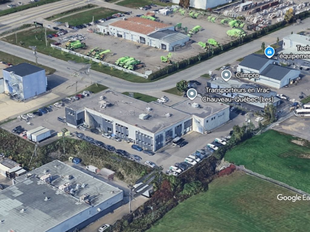 Espace industriel � Les Rivi�res