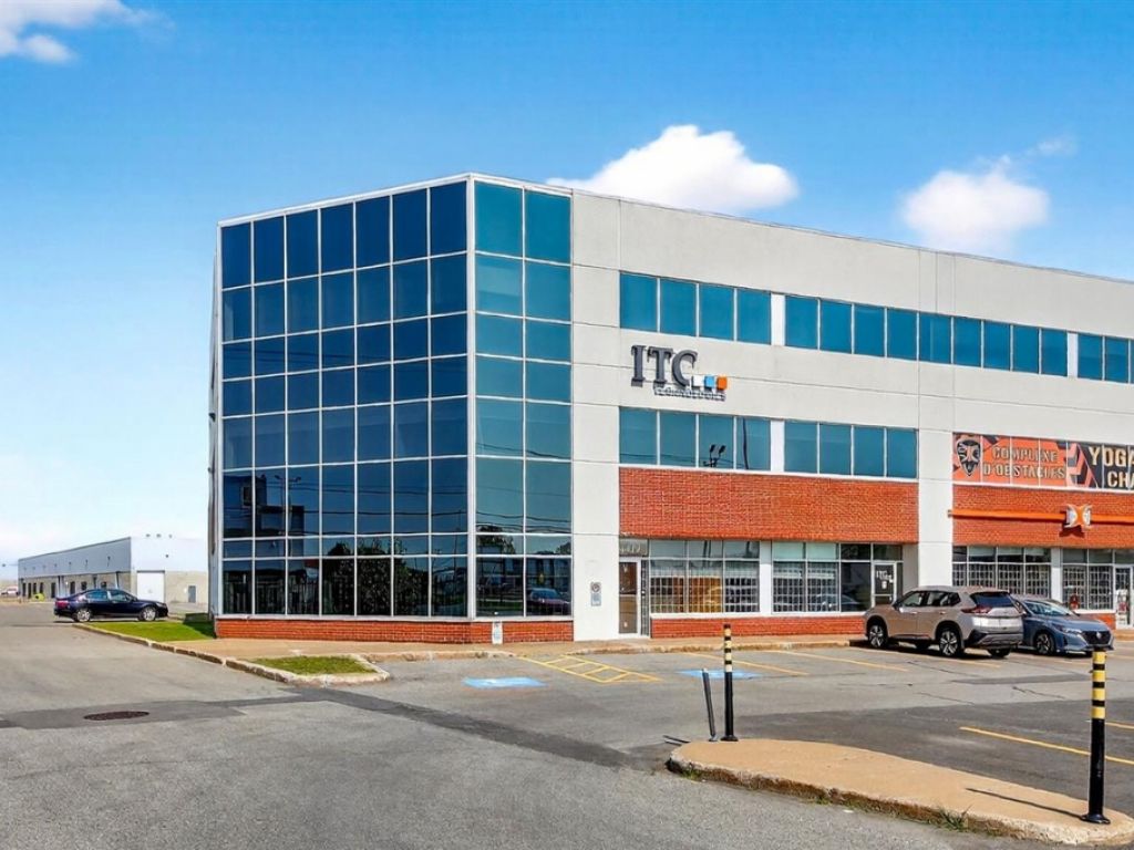 Industrial Space for Rent � 4451-4479 Aut. Jean-No�l-Lavoie (A-440), unit 4479, Laval (Chomedey)