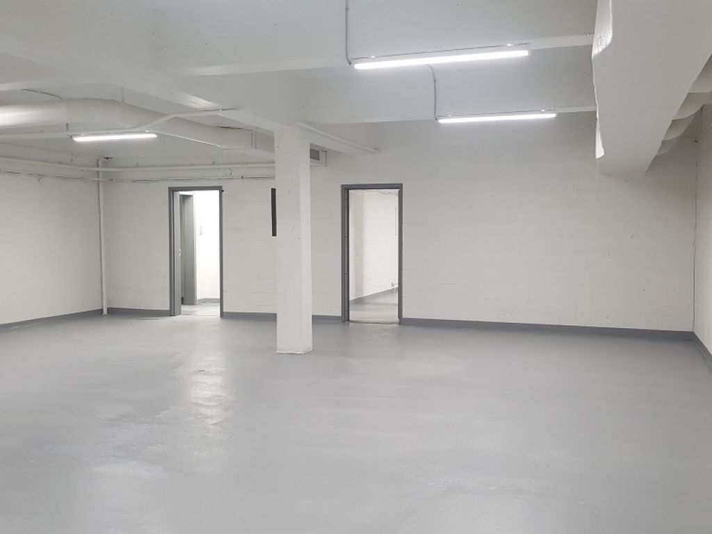 Espace commercial ou bureaux  louer  Montral