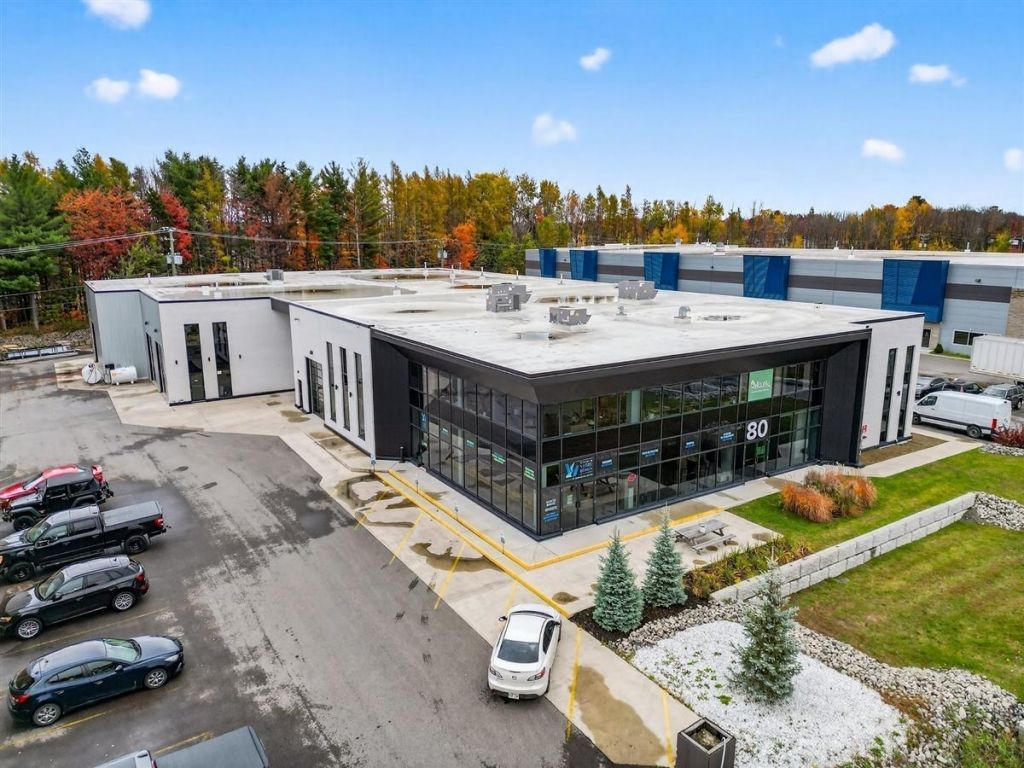 Industrial building for sale � $350/sq.ft.