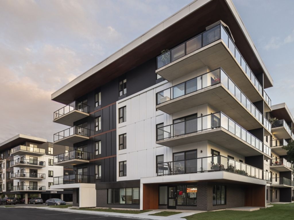 Commercial space for lease in Cap-Rouge