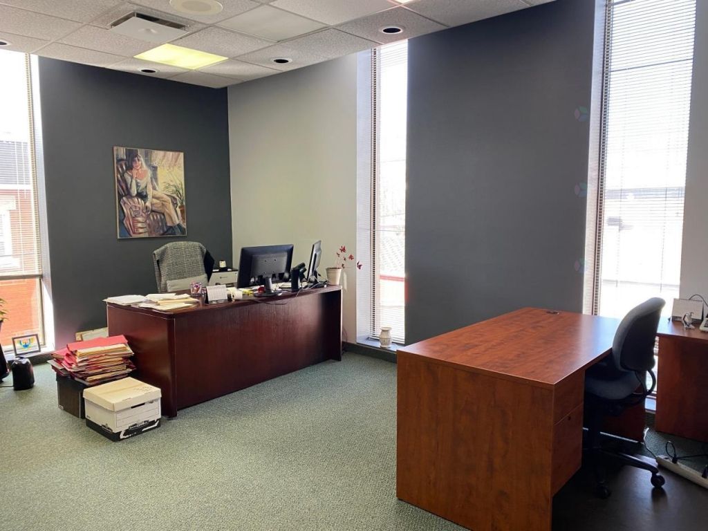 Large office space on 2nd floor, 3,300 sq. ft., St-Jerome (Lafontaine)