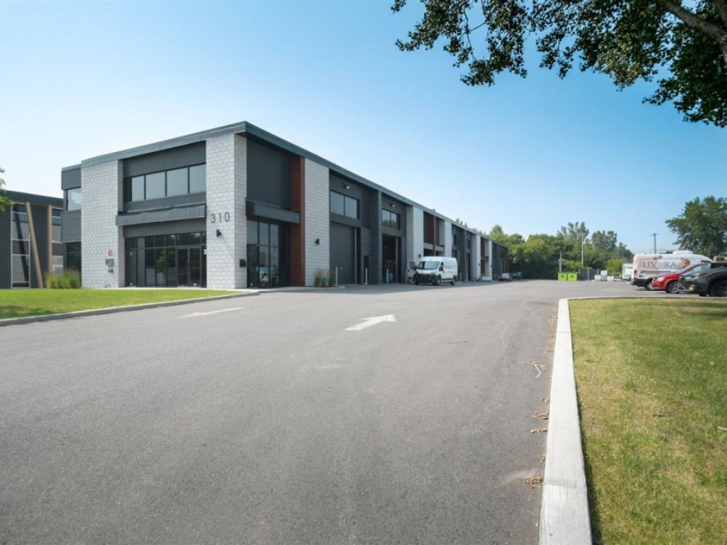 Espace industriel � louer - 310 Rue Legault