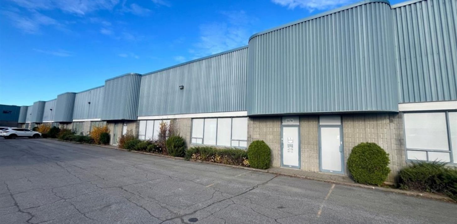 Industrial Space for Sublease � 3474 Av. Francis-Hughes, Laval (Chomedey) - For Rent